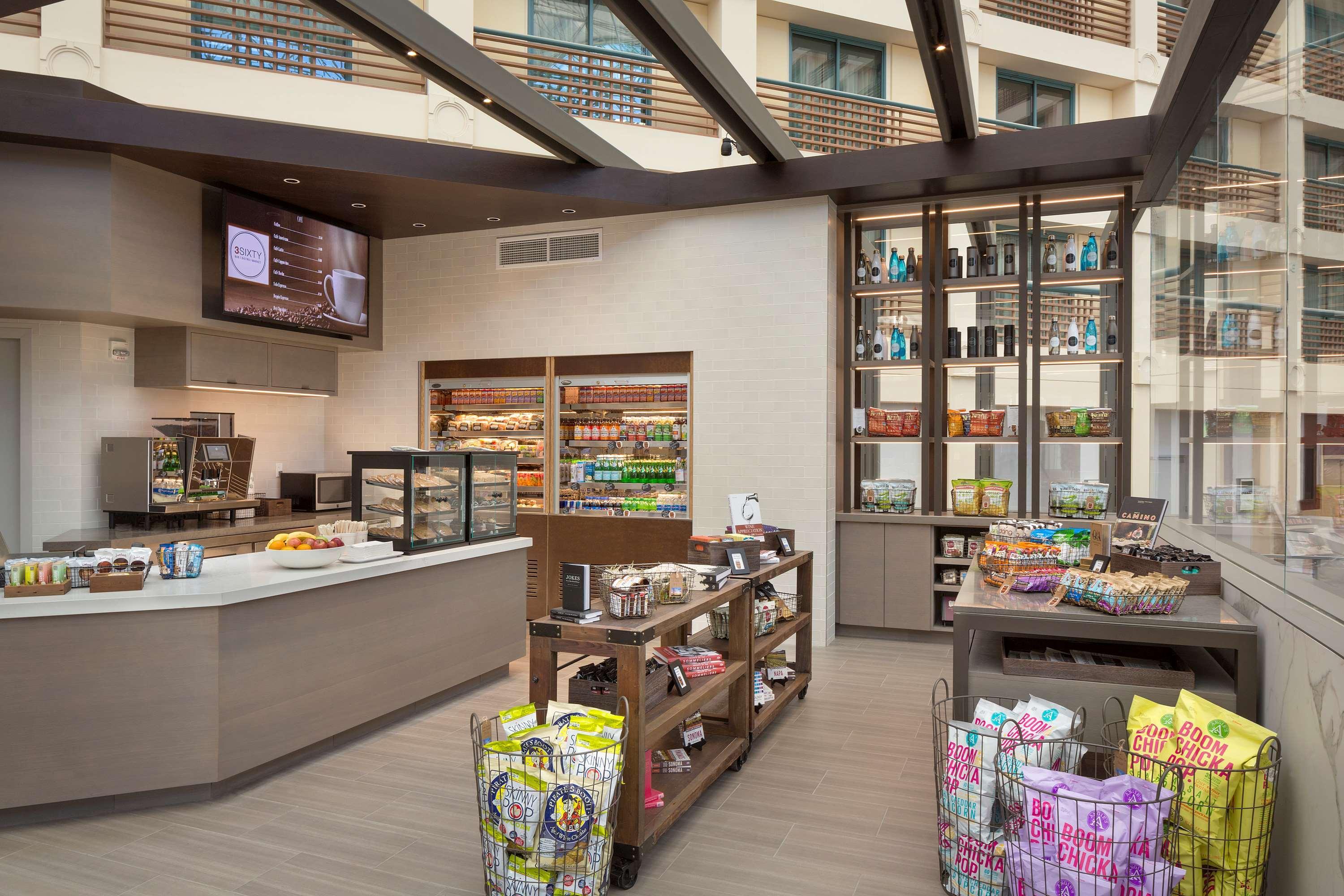 Hyatt Regency San Francisco Airport Hotel 4*