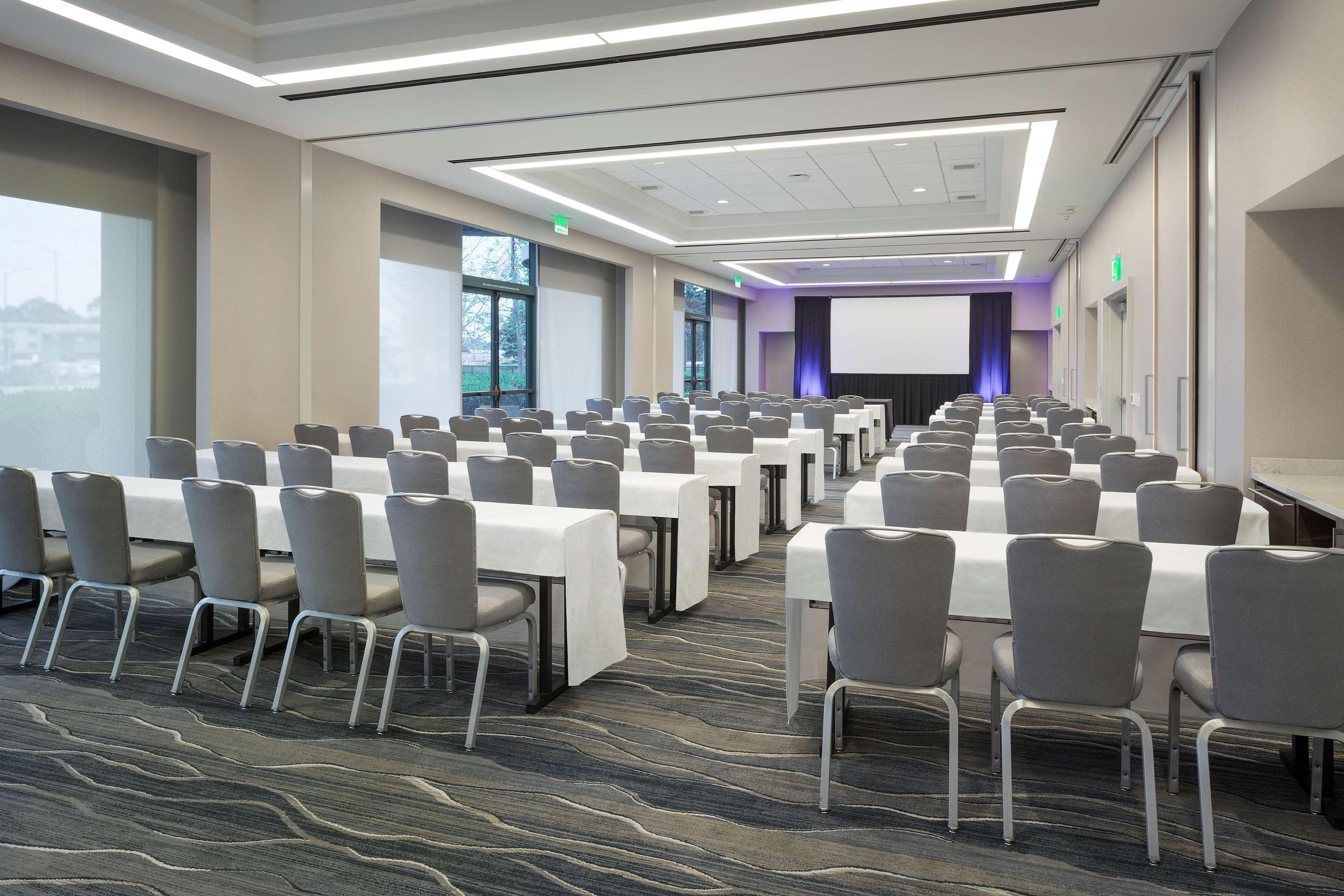 Hyatt Regency San Francisco Airport Hotel 4*